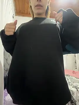 Babylovetierna11 online show from October 27, 2025, 11:27 pm