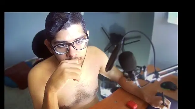 Snapshot of MoAntoMora chatting on November 6, 2025, 1:04 pm MoAntoMora online show from November 6, 2025, 1:04 pm