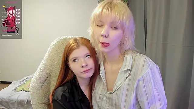 Snapshot of TenderTwos chatting on January 18, 2026, 8:45 pm TenderTwos online show from January 18, 2026, 8:45 pm