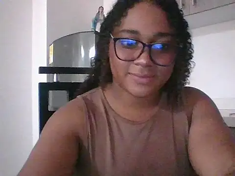 SamJones  online show from October 31, 2025, 4:03 pm