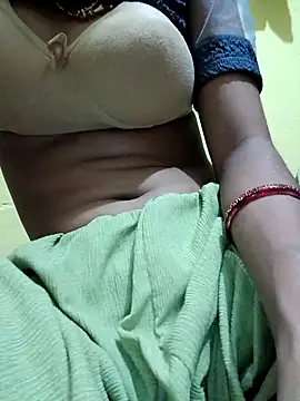 janvi sharma87 online show from October 23, 2025, 5:11 pm