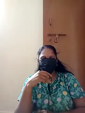 tamilammu1431 online show from November 4, 2025, 8:51 am