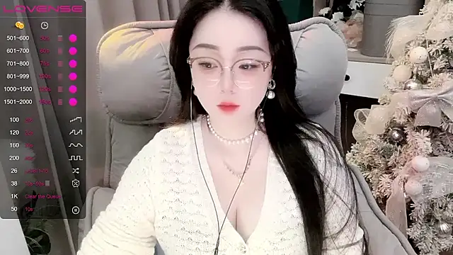 Monica-666888- online show from November 2, 2025, 4:45 pm