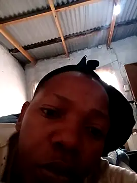 09slambitch online show from December 14, 2025, 5:57 am