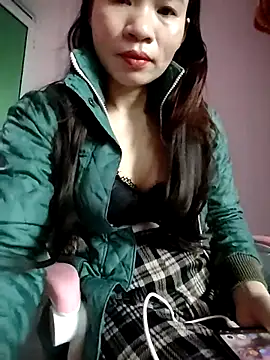 Snapshot of Malisa-a chatting on October 24, 2025, 1:59 am Malisa-a online show from October 24, 2025, 1:59 am