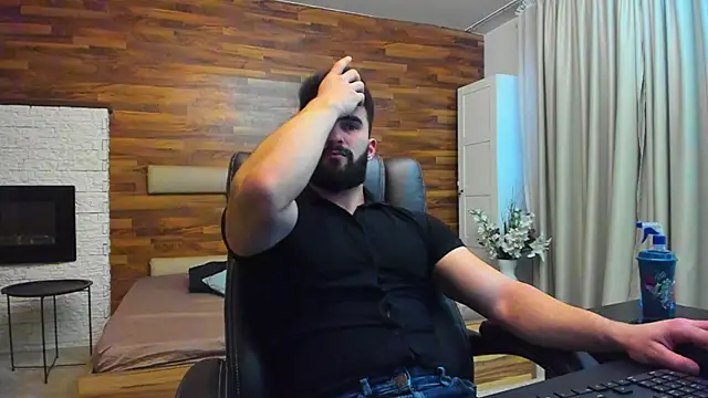 MicahLane online show from December 1, 2025, 6:03 am