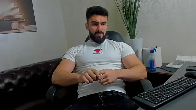 MicahLane online show from November 1, 2025, 5:36 am