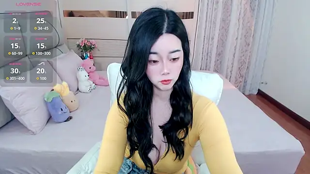 Xiaodie-baby online show from December 16, 2025, 3:22 am