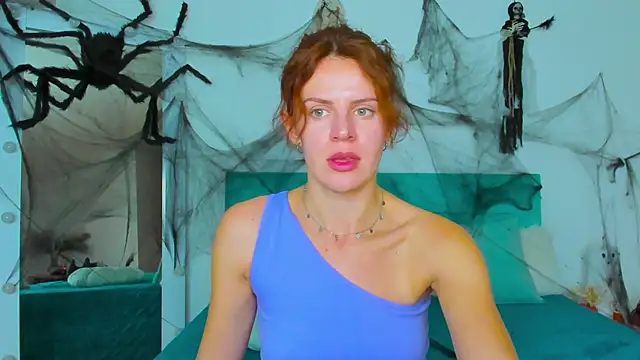 Lina muse  online show from October 29, 2025, 1:54 pm