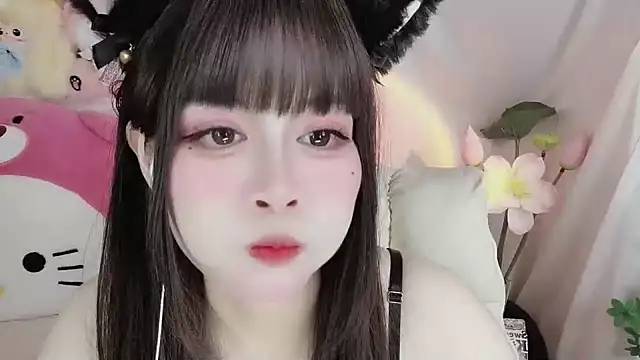 -zhuzhu-999- online show from December 19, 2025, 8:55 pm