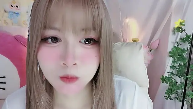 -zhuzhu-999- online show from November 22, 2025, 5:12 pm