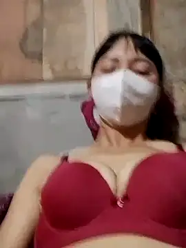 TRIEUTRIEU20 online show from November 10, 2025, 8:30 am