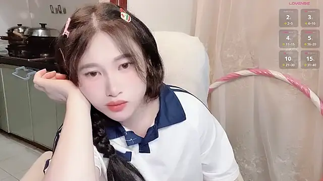 anna-888- online show from November 11, 2025, 10:04 pm