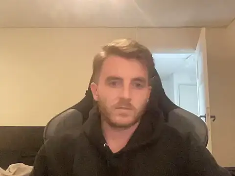 Hornymiker26 online show from October 23, 2025, 1:43 pm