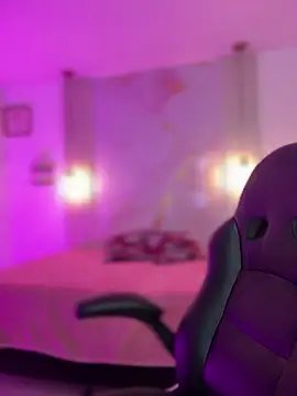 amber white15 online show from February 21, 2026, 1:29 am