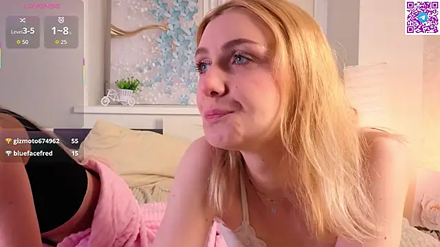 Snapshot of betweenUse chatting on February 24, 2026, 3:40 am betweenUse online show from February 24, 2026, 3:40 am