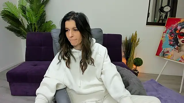 Snapshot of Arya_Anna chatting on February 1, 2026, 5:38 am Arya Anna online show from February 1, 2026, 5:38 am