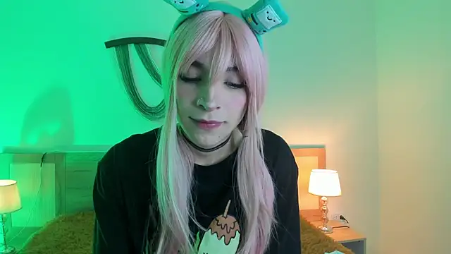 Damiian20  online show from November 27, 2025, 12:27 pm