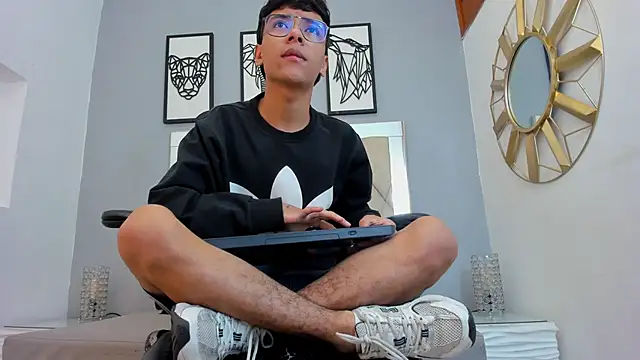 adams bobby online show from April 12, 2026, 11:02 am