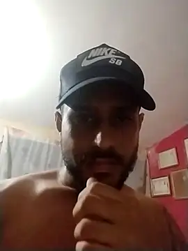 Snapshot of Alexandr2696 chatting on October 28, 2025, 10:41 pm Alexandr2696 online show from October 28, 2025, 10:41 pm