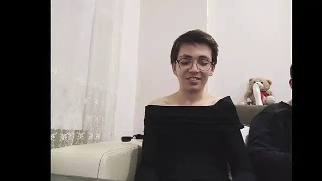 Snapshot of minikkdunyam chatting on November 1, 2025, 7:30 pm minikkdunyam online show from November 1, 2025, 7:30 pm