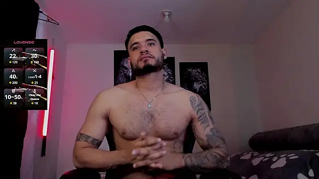 AUSTINN TORRES online show from February 6, 2026, 12:06 am