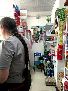 chanelketty online show from December 4, 2025, 2:38 pm