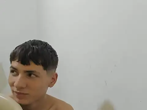 Snapshot of jhon_bo chatting on October 24, 2025, 1:48 am jhon bo online show from October 24, 2025, 1:48 am