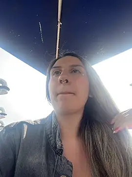 sarah honey   online show from March 3, 2026, 2:24 pm