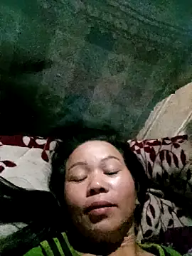 Snapshot of -Heli- chatting on October 25, 2025, 1:45 pm -Heli- online show from October 25, 2025, 1:45 pm