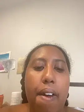 Snapshot of Ltbustybunny7 chatting on October 31, 2025, 9:32 pm Ltbustybunny7 online show from October 31, 2025, 9:32 pm