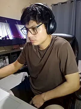 Ais B10 online show from December 2, 2025, 2:34 am