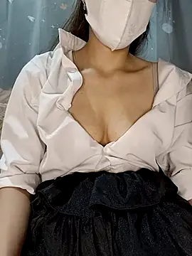 ezabel- online show from April 9, 2026, 11:33 pm