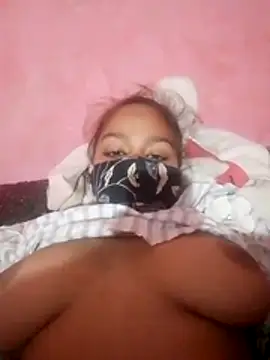 Snapshot of Poonam12A chatting on January 13, 2026, 10:57 pm Poonam12A online show from January 13, 2026, 10:57 pm