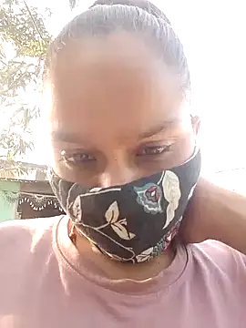 Snapshot of Poonam12A chatting on January 6, 2026, 10:30 am Poonam12A online show from January 6, 2026, 10:30 am