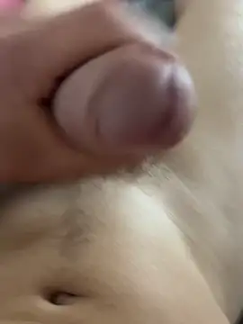 Snapshot of grossebite12335 chatting on October 24, 2025, 8:46 am grossebite12335 online show from October 24, 2025, 8:46 am