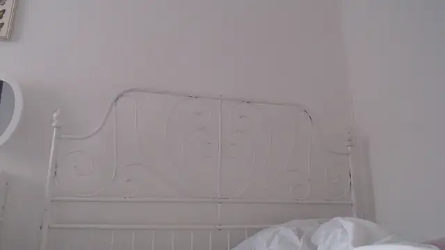 bellefleurrr online show from April 1, 2026, 5:54 pm