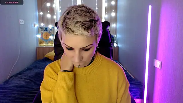 Sweet-n-Strong online show from November 25, 2025, 6:58 am