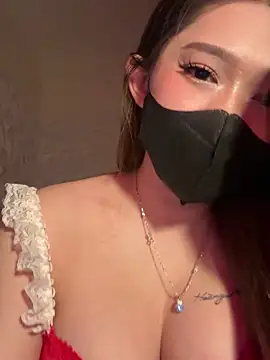 Snapshot of Minhnguyet-03 chatting on October 27, 2025, 5:25 pm Minhnguyet-03 online show from October 27, 2025, 5:25 pm