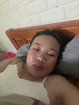 Macy-y online show from December 20, 2025, 2:20 pm