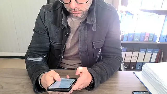 Evasionee online show from January 14, 2026, 8:07 am