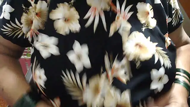 Snapshot of TABOOBREAKERS chatting on March 12, 2025, 4:46 pm TABOOBREAKERS online show from March 12, 2025, 4:46 pm