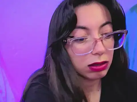 Snapshot of zylla_storn chatting on February 8, 2026, 8:23 am zylla storn online show from February 8, 2026, 8:23 am