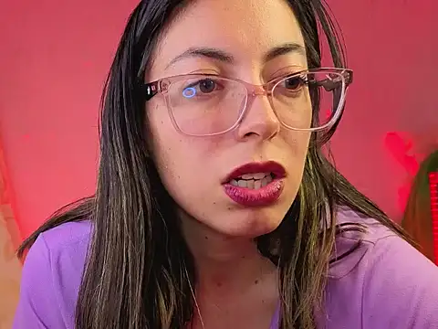 zylla storn online show from December 20, 2025, 8:17 am