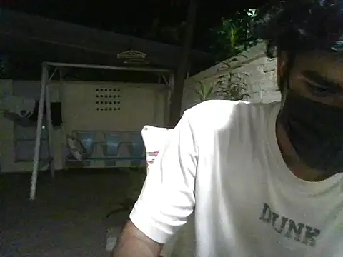 Snapshot of kriZ08 chatting on May 17, 2026, 7:25 pm kriZ08 online show from May 17, 2026, 7:25 pm