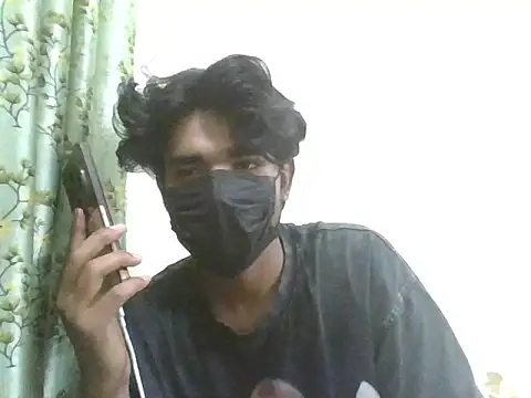 Snapshot of kriZ08 chatting on May 29, 2026, 3:51 pm kriZ08 online show from May 29, 2026, 3:51 pm