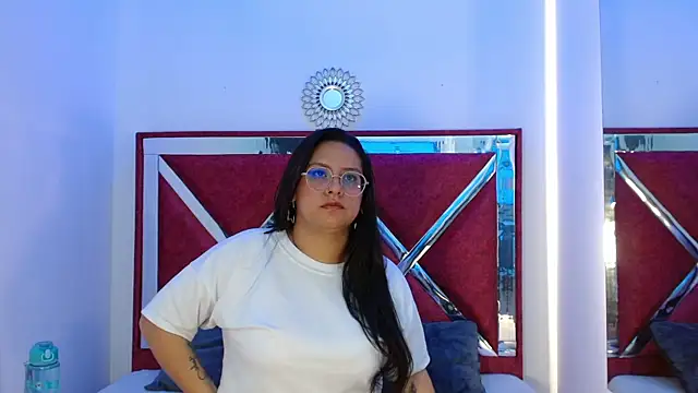 Aria cloud69 online show from October 28, 2025, 12:15 pm