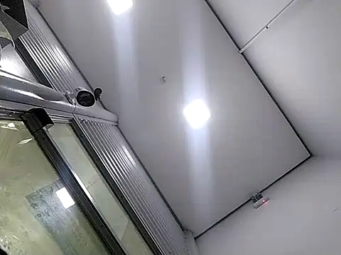 Snapshot of lovecarolyne chatting on October 27, 2025, 2:51 pm lovecarolyne online show from October 27, 2025, 2:51 pm