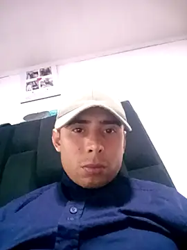 robinhd1234 online show from February 4, 2026, 12:38 am