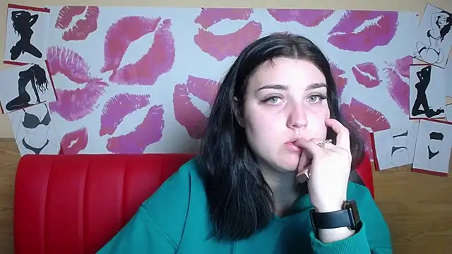 ScarletCargo online show from December 15, 2025, 6:08 am